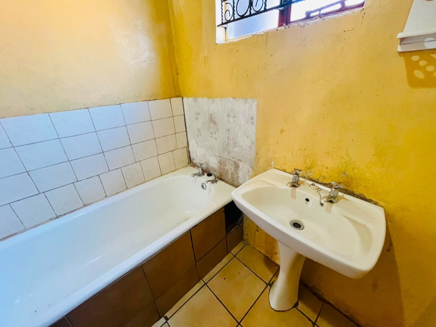 3 Bedroom Property for Sale in Kagisanong Free State